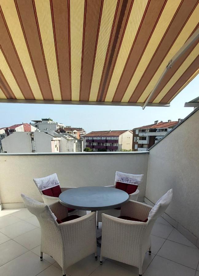 Suncani Apartman 1-Vila Amfora Budva Buitenkant foto