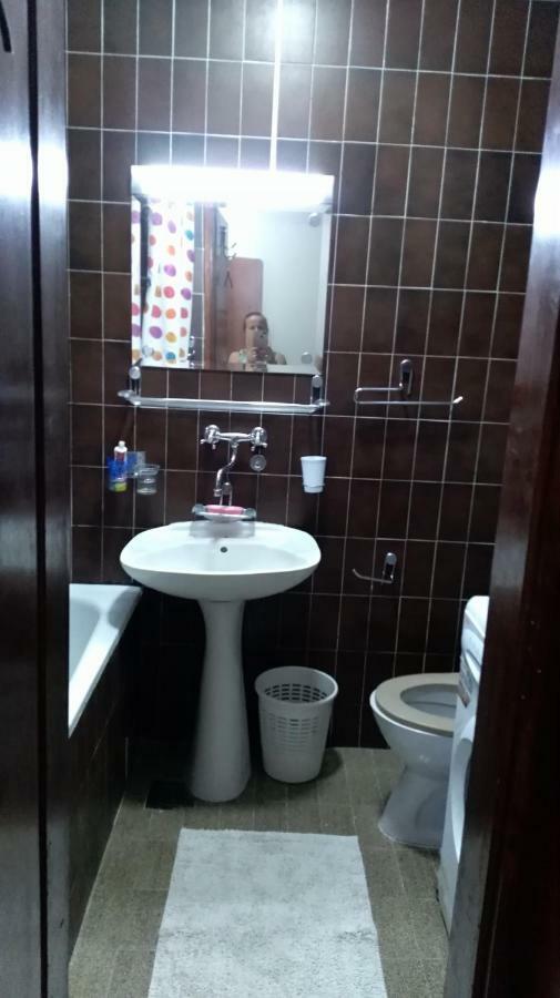 Suncani Apartman 1-Vila Amfora Budva Buitenkant foto