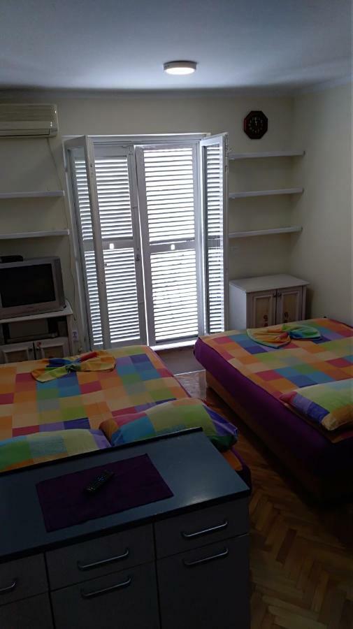 Suncani Apartman 1-Vila Amfora Budva Buitenkant foto